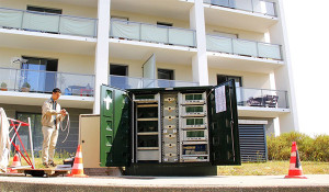 A Cesson, cette armoire optique va amener le très haut débit aux usagers.