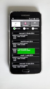 Avec l’application mobile Ipsos'Coect, le technicien accède sur son smartphone aux interventions planifiées, depuis n’importe où.