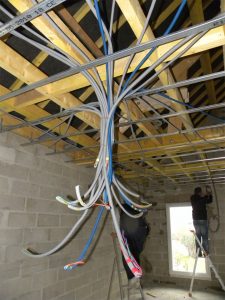 Installation d’une pieuvre très étanche dans une maison BBC.