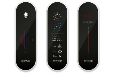 Télécommande universelle Sevenhugs dont l'interface graphique change selon le produit coecté visé © DR